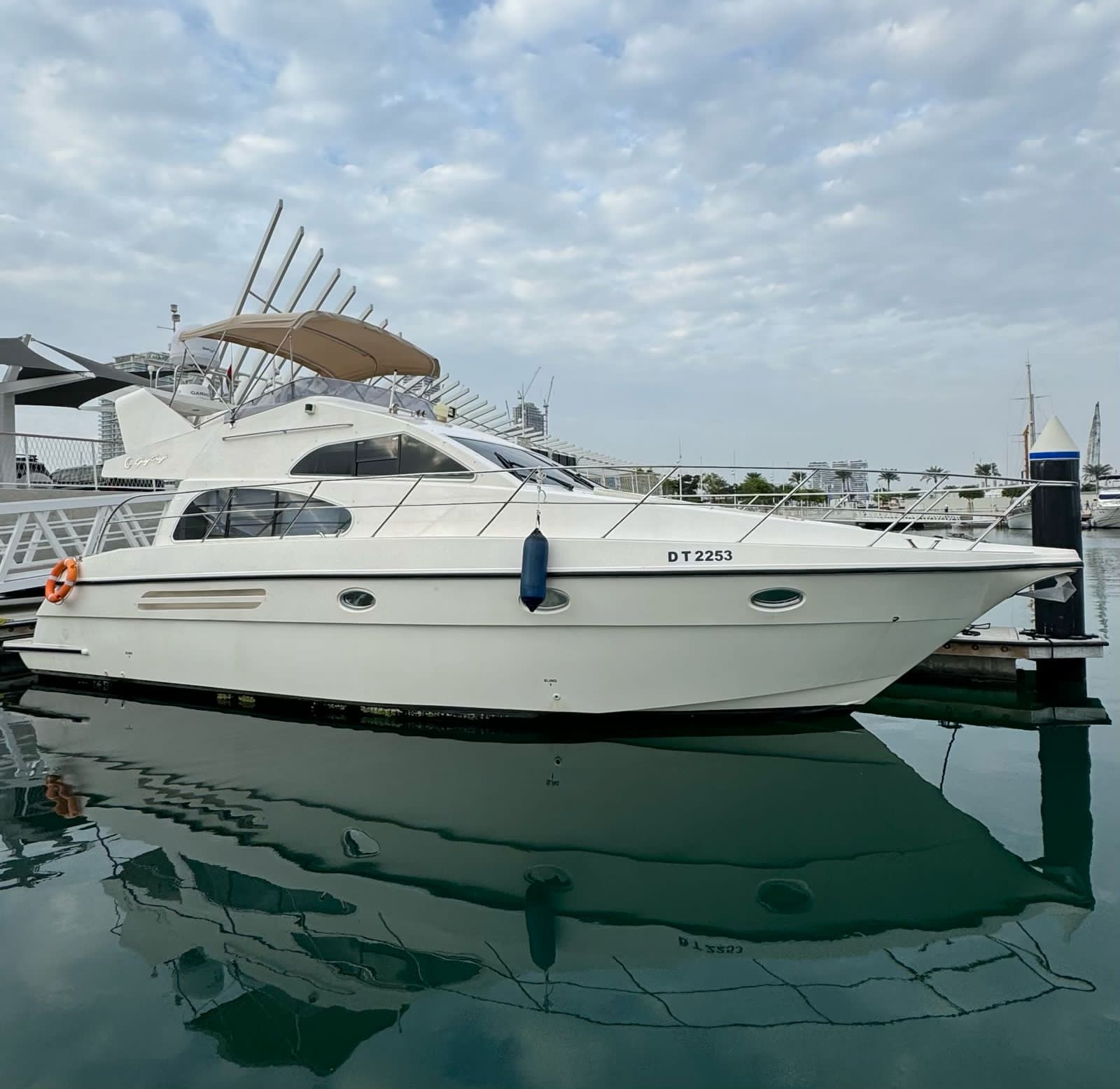 40ft Yacht - 12 passengers